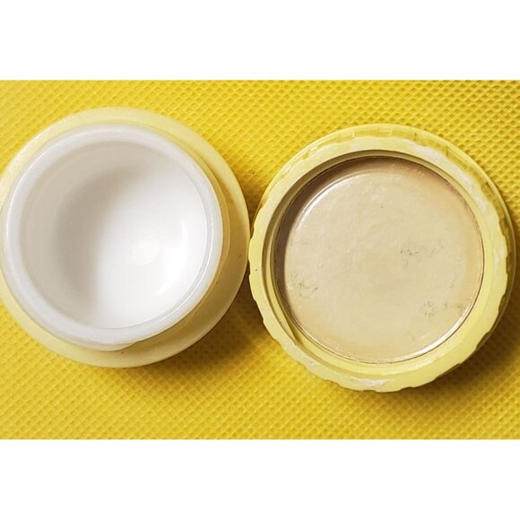 Vintage Avon Pretty Peach Cream Sachet - Empty with Peaches on Lid - Picture 7 of 9